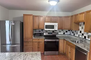 12150 Turnstone Ct, Silver Spring, MD 20904 - Photo 5