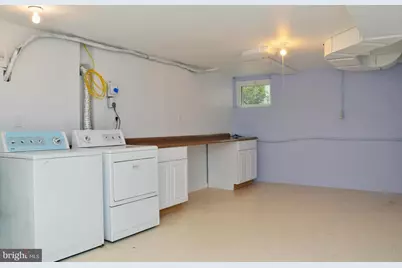 9710 Holmhurst Road, Bethesda, MD 20817 - Photo 15