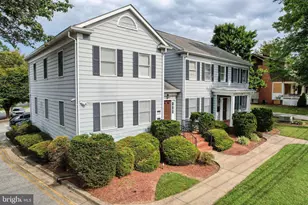 8 Brookes Ave, Gaithersburg, MD 20877 - Photo 1