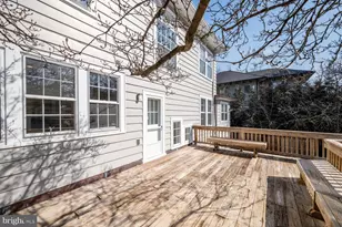 28 W Irving St, Chevy Chase, MD 20815 - Photo 9