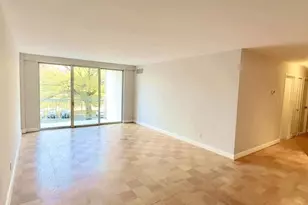 4977 Battery Ln, Bethesda, MD 20814 - Photo 3