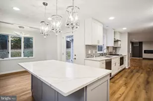 11808 Coldstream Dr, Potomac, MD 20854 - Photo 9