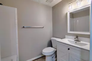 12407 Hickory Tree Way, Germantown, MD 20874 - Photo 9