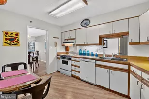 15115 Interlachen Dr, Silver Spring, MD 20906 - Photo 5