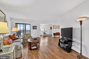 15115 Interlachen Dr, Silver Spring, MD 20906 - Photo 3