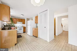 8551 Calypso Ln, Gaithersburg, MD 20879 - Photo 11