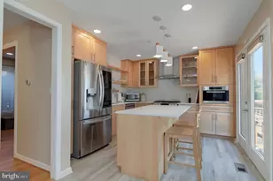 2 Rockcrest Cir, Rockville, MD 20851 - Photo 11