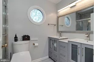 2 Rockcrest Cir, Rockville, MD 20851 - Photo 27