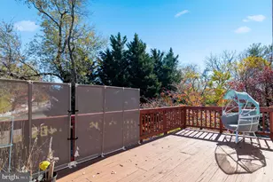 2 Rockcrest Cir, Rockville, MD 20851 - Photo 35