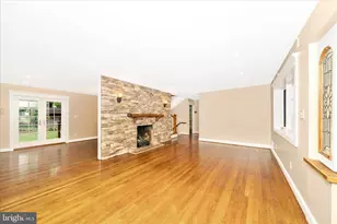 1925 Pagebrook Rd, Silver Spring, MD 20903 - Photo 5