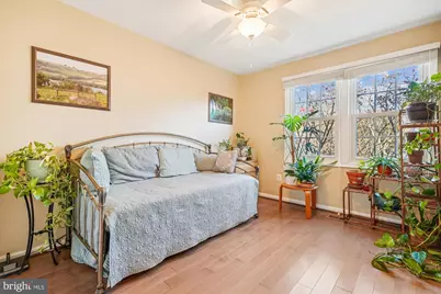 15630 Cliff Swallow Way, Rockville, MD 20853 - Photo 17