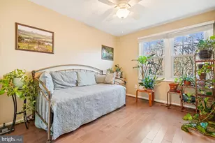 15630 Cliff Swallow Way, Rockville, MD 20853 - Photo 17