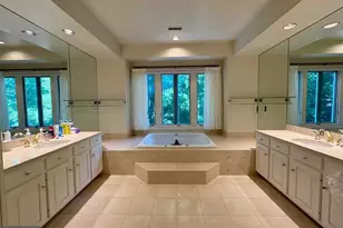 8003 Cobble Creek Cir, Potomac, MD 20854 - Photo 13