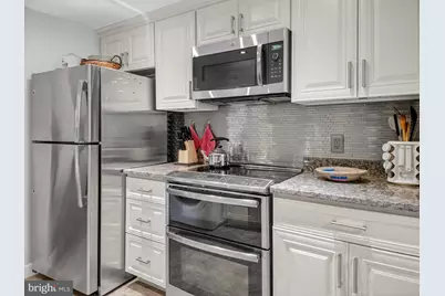 4601 N Park Avenue #1413-N, Chevy Chase, MD 20815 - Photo 5