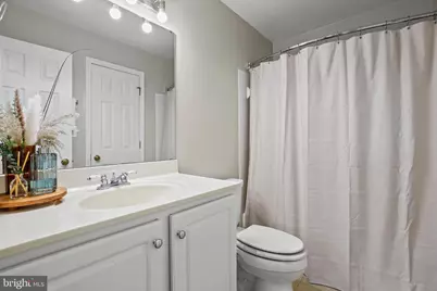 20113 Locustdale Drive #304, Germantown, MD 20876 - Photo 17