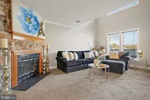 20113 Locustdale Dr, Germantown, MD 20876 - Photo 5