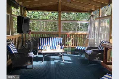 8434 Towne Crest Court, Gaithersburg, MD 20877 - Photo 5