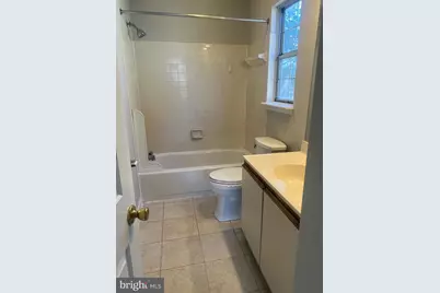 210 High Timber Court, Gaithersburg, MD 20879 - Photo 5