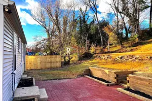 708 Crabb Ave, Rockville, MD 20850 - Photo 15