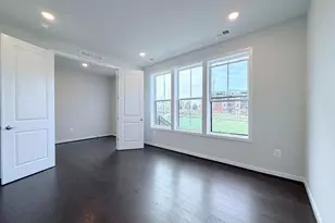 11924 Caravelle Loop, North Bethesda, MD 20852 - Photo 5