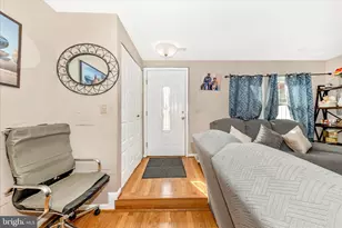 11427 Hawks Ridge Terrace, Germantown, MD 20876 - Photo 3