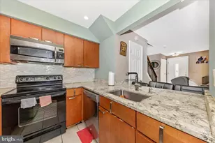 11427 Hawks Ridge Terrace, Germantown, MD 20876 - Photo 11