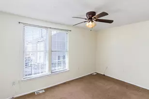 18 Ivy Oak Ct, Gaithersburg, MD 20877 - Photo 13