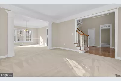 17800 Bromfield Place, Germantown, MD 20874 - Photo 7