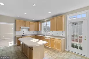 17800 Bromfield Pl, Germantown, MD 20874 - Photo 17