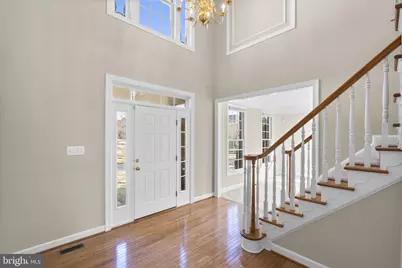 17800 Bromfield Place, Germantown, MD 20874 - Photo 5