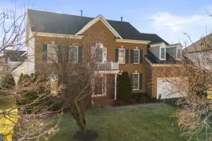 17800 Bromfield Pl, Germantown, MD 20874 - Photo 3