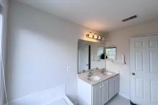 1682 White Oak Vista Dr, Silver Spring, MD 20904 - Photo 15