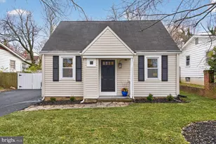 10238 Capitol View Ave, Silver Spring, MD 20910 - Photo 3