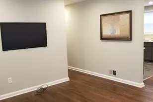 4704 Red Fox Rd, Rockville, MD 20852 - Photo 3