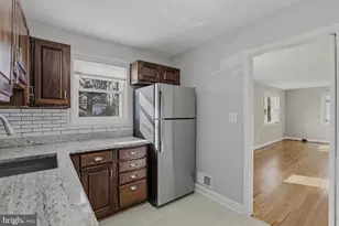 5903 St Lo Ave, Rockville, MD 20851 - Photo 15