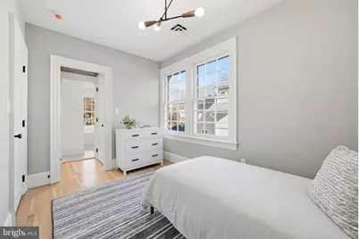 5 Oxford Street, Chevy Chase, MD 20815 - Photo 33