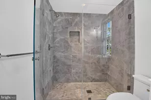 5 Oxford St, Chevy Chase, MD 20815 - Photo 31