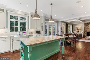 5502 Roosevelt St, Bethesda, MD 20817 - Photo 5