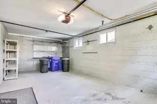 6403 Tone Dr, Bethesda, MD 20817 - Photo 33