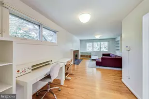 6515 E Halbert Rd, Bethesda, MD 20817 - Photo 13