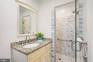 4411 Chalfont Pl, Bethesda, MD 20816 - Photo 47