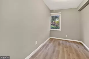 6104 Robinwood Rd, Bethesda, MD 20817 - Photo 33