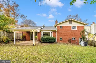 3906 Montrose Driveway, Chevy Chase, MD 20815 - Photo 45