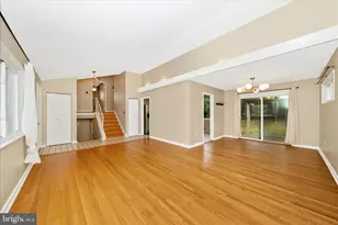 3906 Montrose Driveway, Chevy Chase, MD 20815 - Photo 5