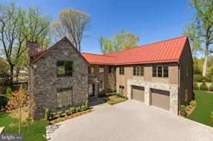 7027 Longwood Dr, Bethesda, MD 20817 - Photo 3