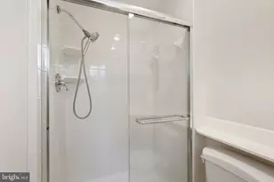 8524 Atwell Rd, Potomac, MD 20854 - Photo 23