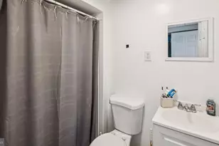 8124 Seneca View Dr, Gaithersburg, MD 20882 - Photo 7