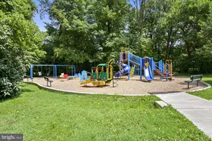 7918 Long Branch Pkwy, Takoma Park, MD 20912 - Photo 35