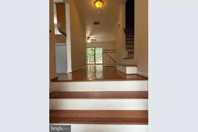 18272 Rolling Meadow Way, Olney, MD 20832 - Photo 5