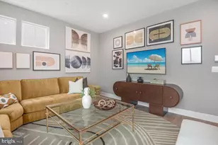 1249 Hillgate Pl, Potomac, MD 20854 - Photo 7